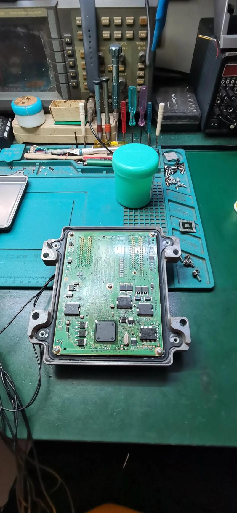 專業解讀 別克英朗發動機電腦板MCU芯片更換與芯片級維修